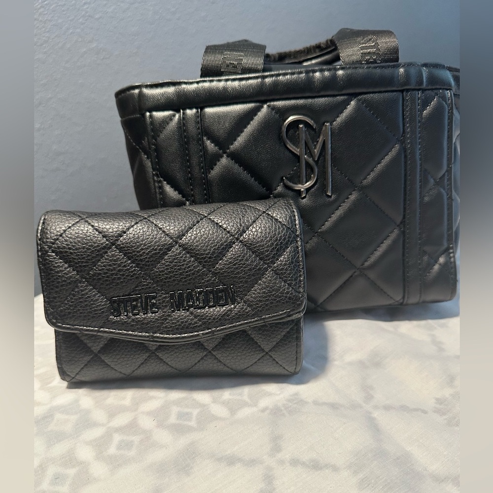Steve Madden Quilted Black Shoulder Bag Set